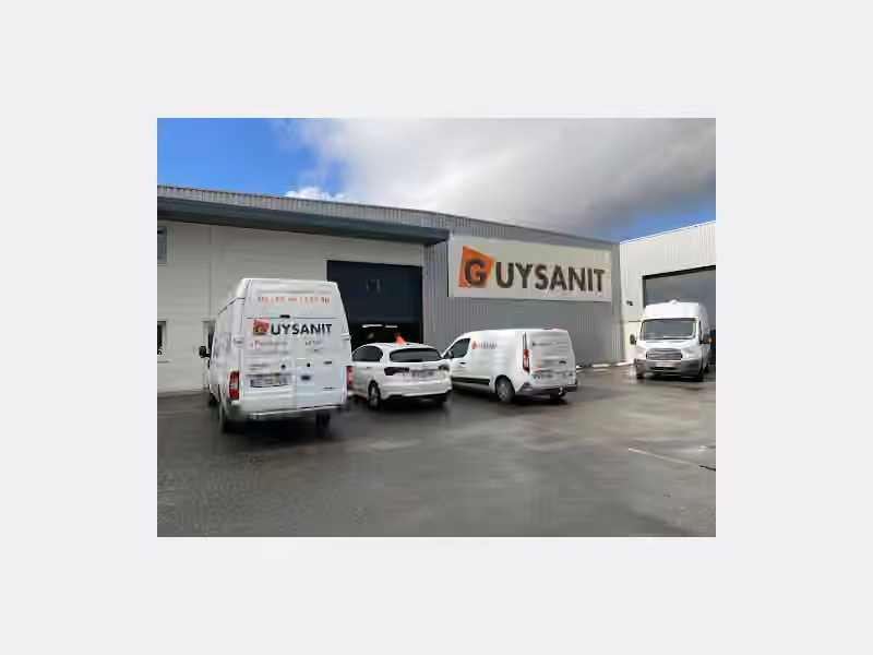 GUYSANIT